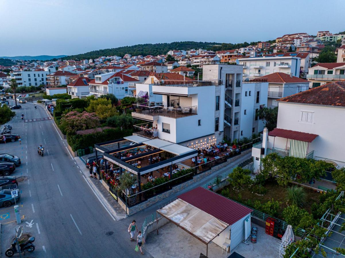 Luxury Apartment Vagabundo 2 Free Parking Trogir Exterior photo